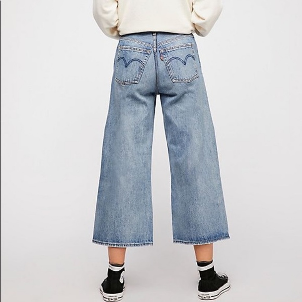 🆕 Free People x Levi’s High Water Wide Leg Jeans - Picture 2 of 7